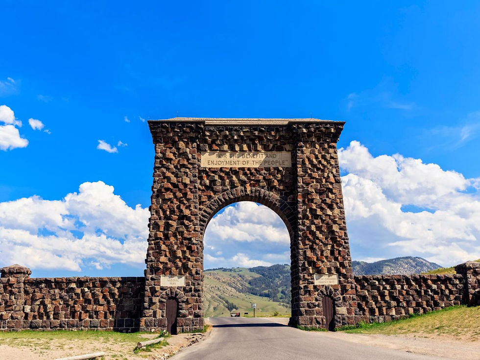 yellowstone-national-park-wyoming-004.jpg.rend.tccom.1280.960