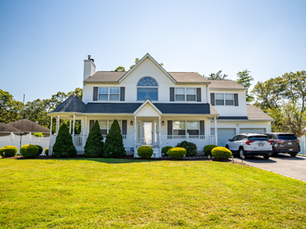 Installed a durable GAF Timberline HDZ 50 year roof in Pewter Grey for this Medford property.