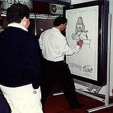 alt=”caricaturas feitas em eventos” /