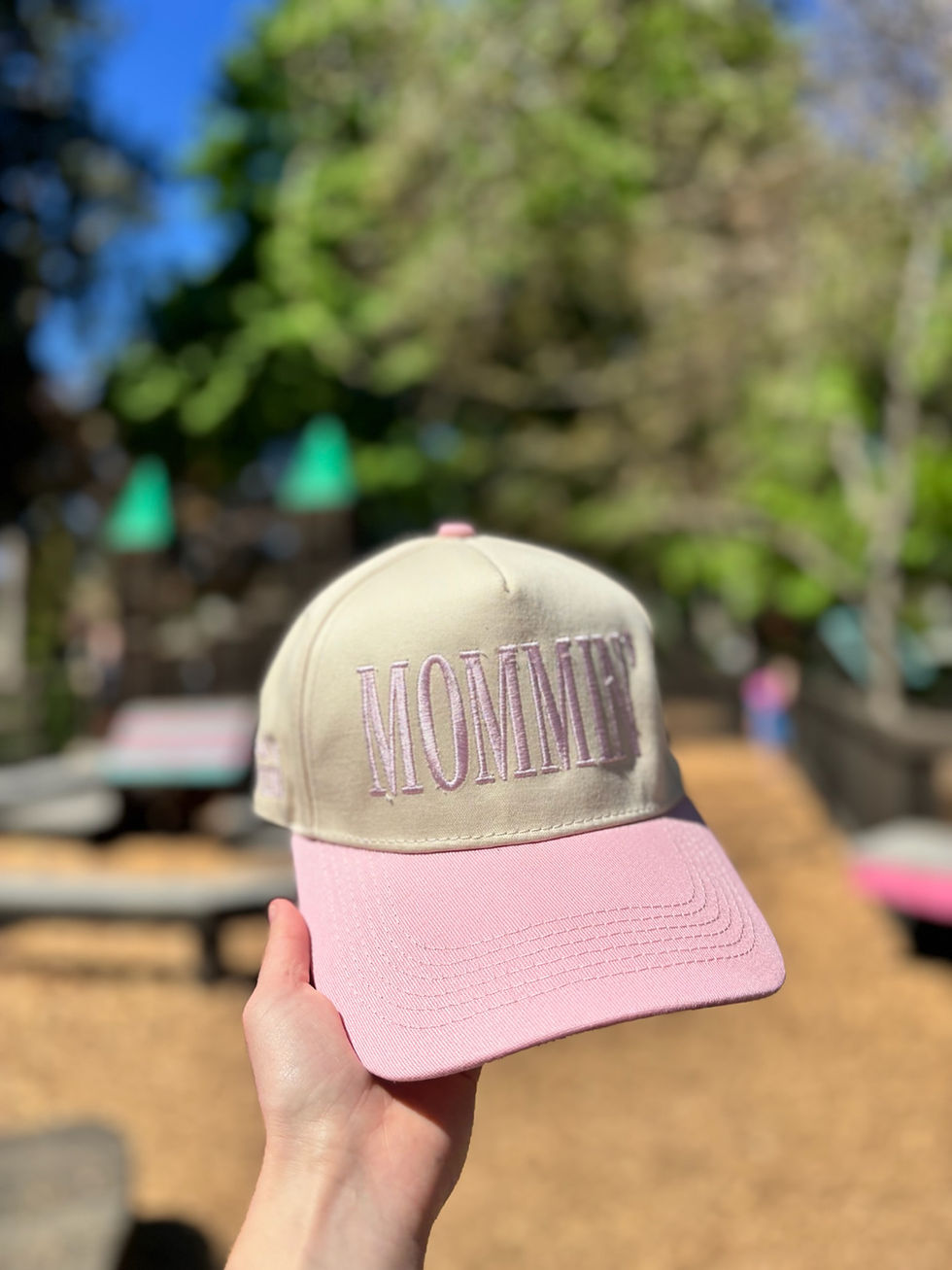 Thumbnail: Mommin’ Hat
