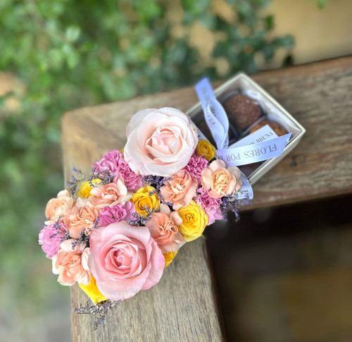Caixa Bloom 4 doces | Flores por Bruna