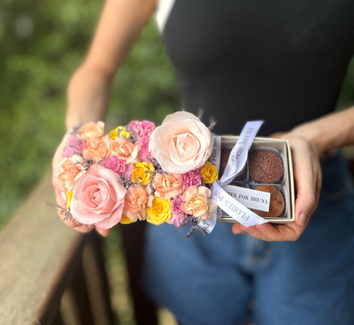 ◾︎bloom◾︎ Caixa Bloom 4 doces | Flores por Bruna
