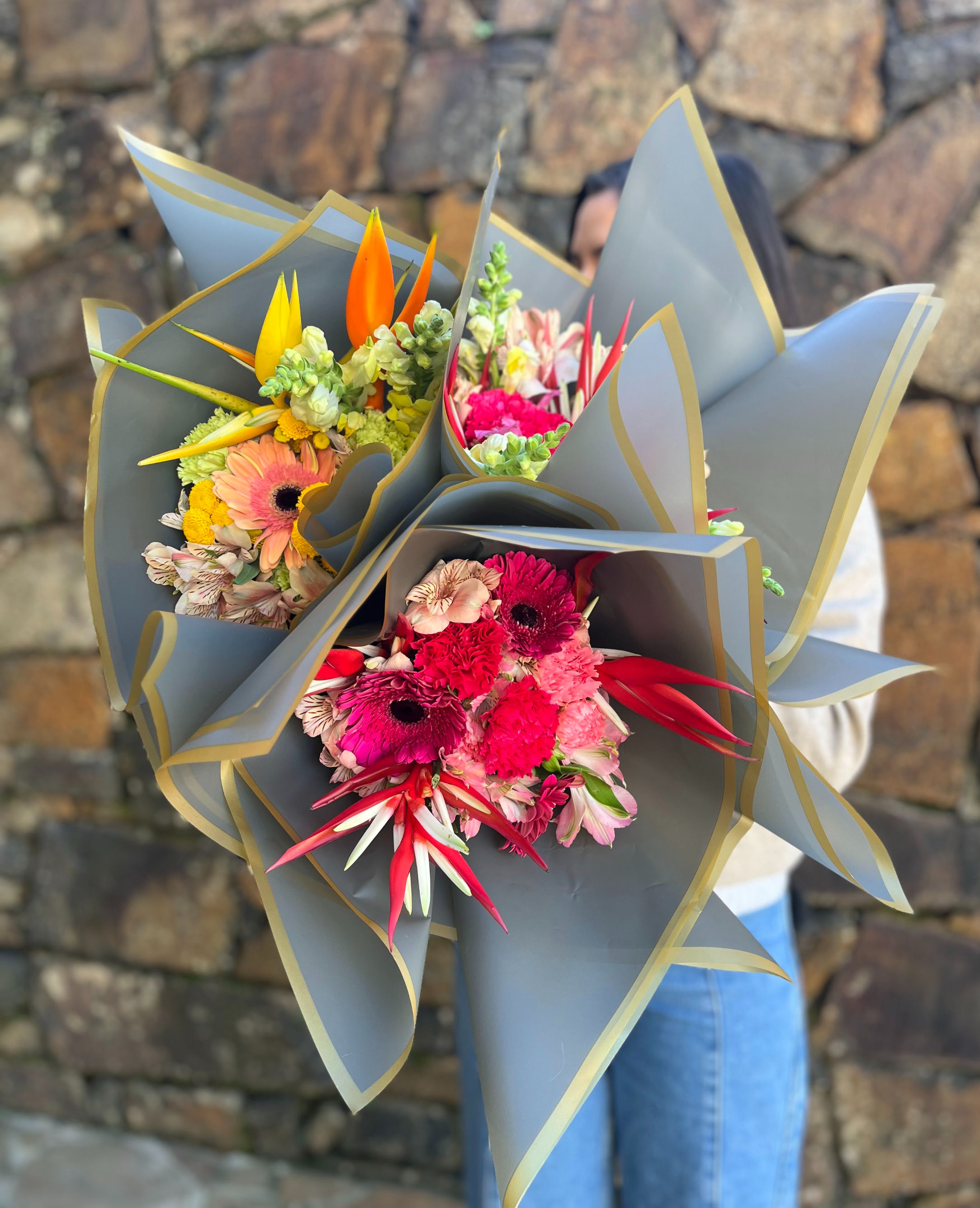 Buquê tamanho M Mix de Flores do dia