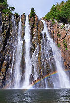 cascade niagara_edited.jpg