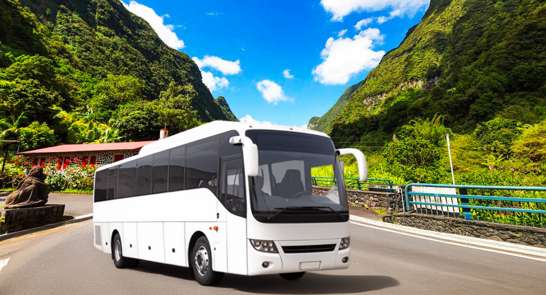 Bus Réunion Bus Tour sur la route de Salazie