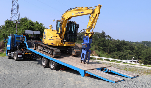 中型油圧ショベル