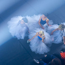 MOSTRA LUCIA CAMARGO – Bailarinas Incendiadas estreia no Brasil no Festival de Curitiba