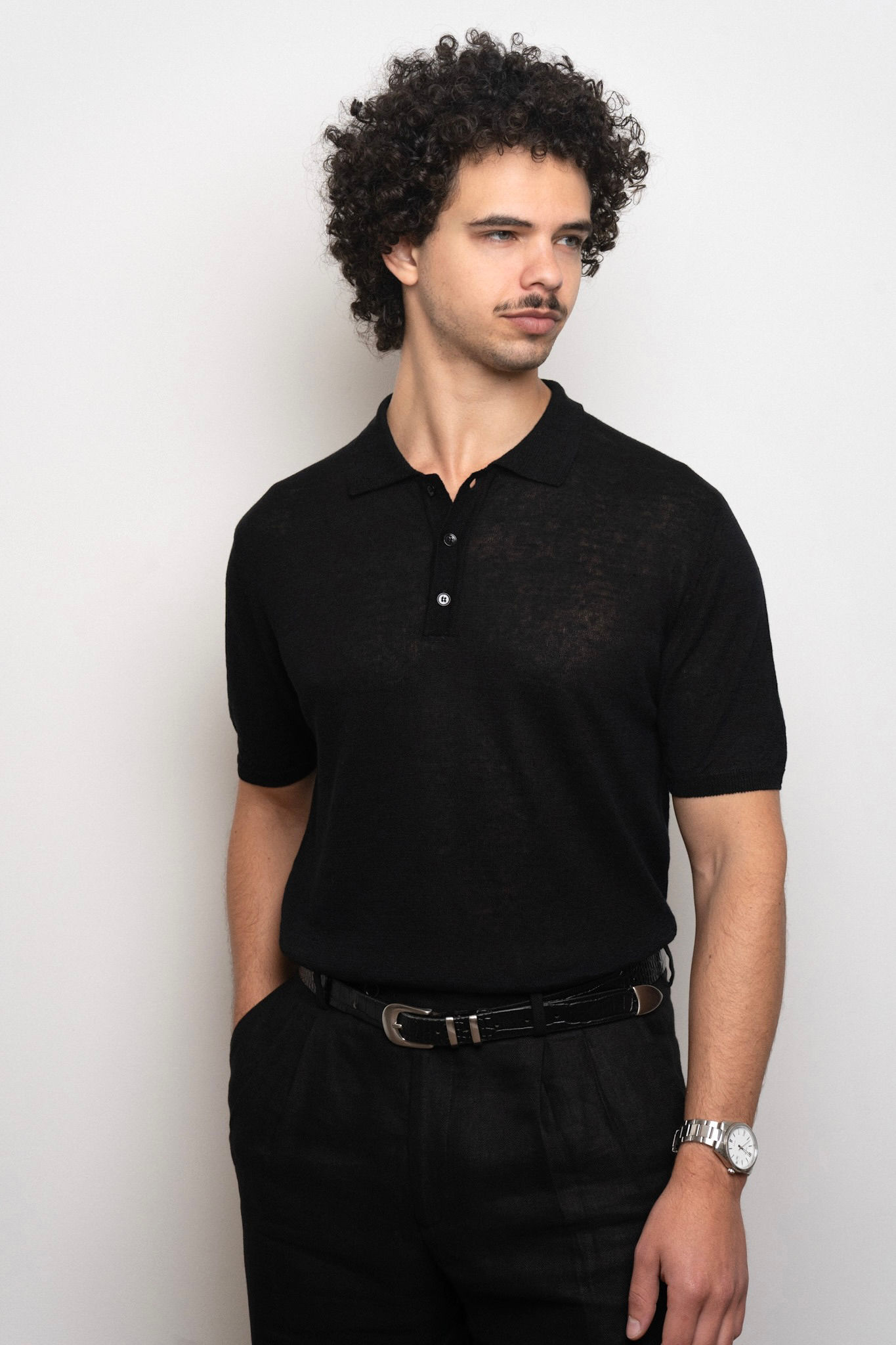 Tutto ciò che desideri da una Polo in Lino (Black)