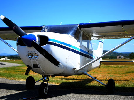 CESSNA F-172 N