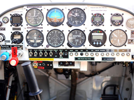 AVIAT AC-1 200 HUSKY TABLEAU DE BORD