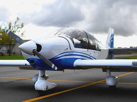 ROBIN DR-400 120 DAUPHIN