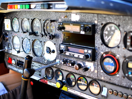 ROBIN AIRCRAFT
DR-400 120 TABLEAU DE BORD