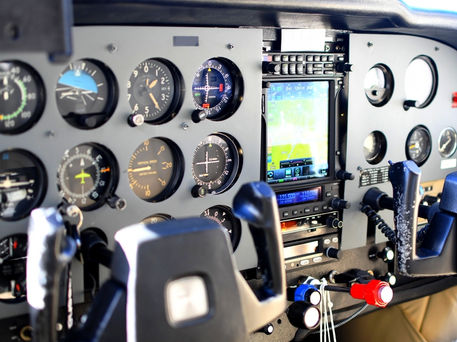 CESSNA FR-172 J ROCKET TABLEAU DE BORD