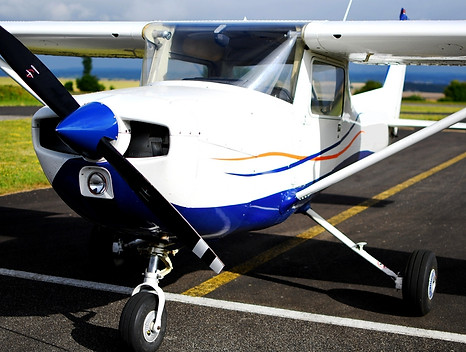 CESSNA FA-150L AEROBAT