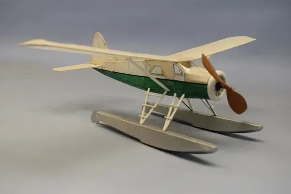Pikkukuva: DH-2 Beaver 457mm kit