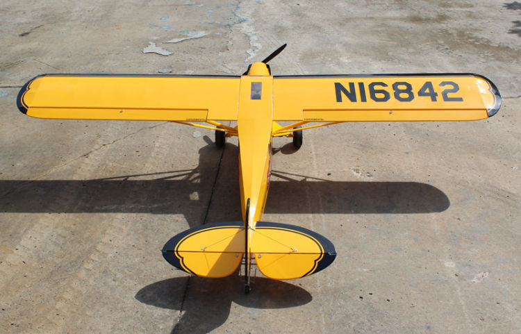 Pikkukuva: Piper J-3 Cub 224cm 20-26cc ARF