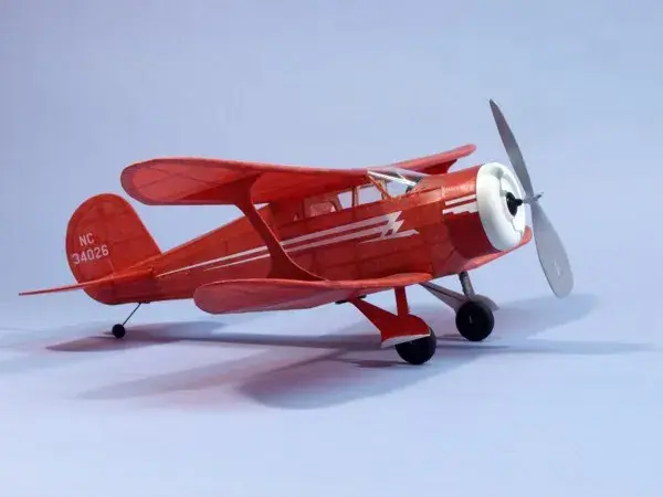 Pikkukuva: Staggerwing wood kit