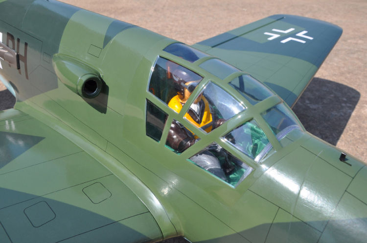 Pikkukuva: Dornier Do335 1724 mm EP ARF sähköisellä sisäänvedettävällä laskutelineellä