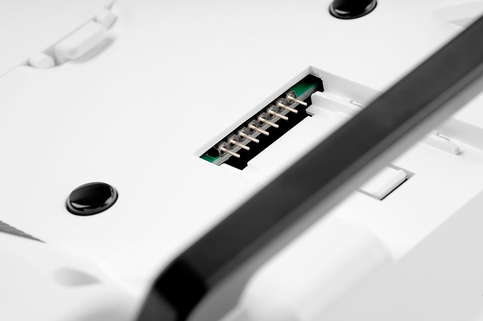 Thumbnail: KAVAN V15 White, 24Chanel