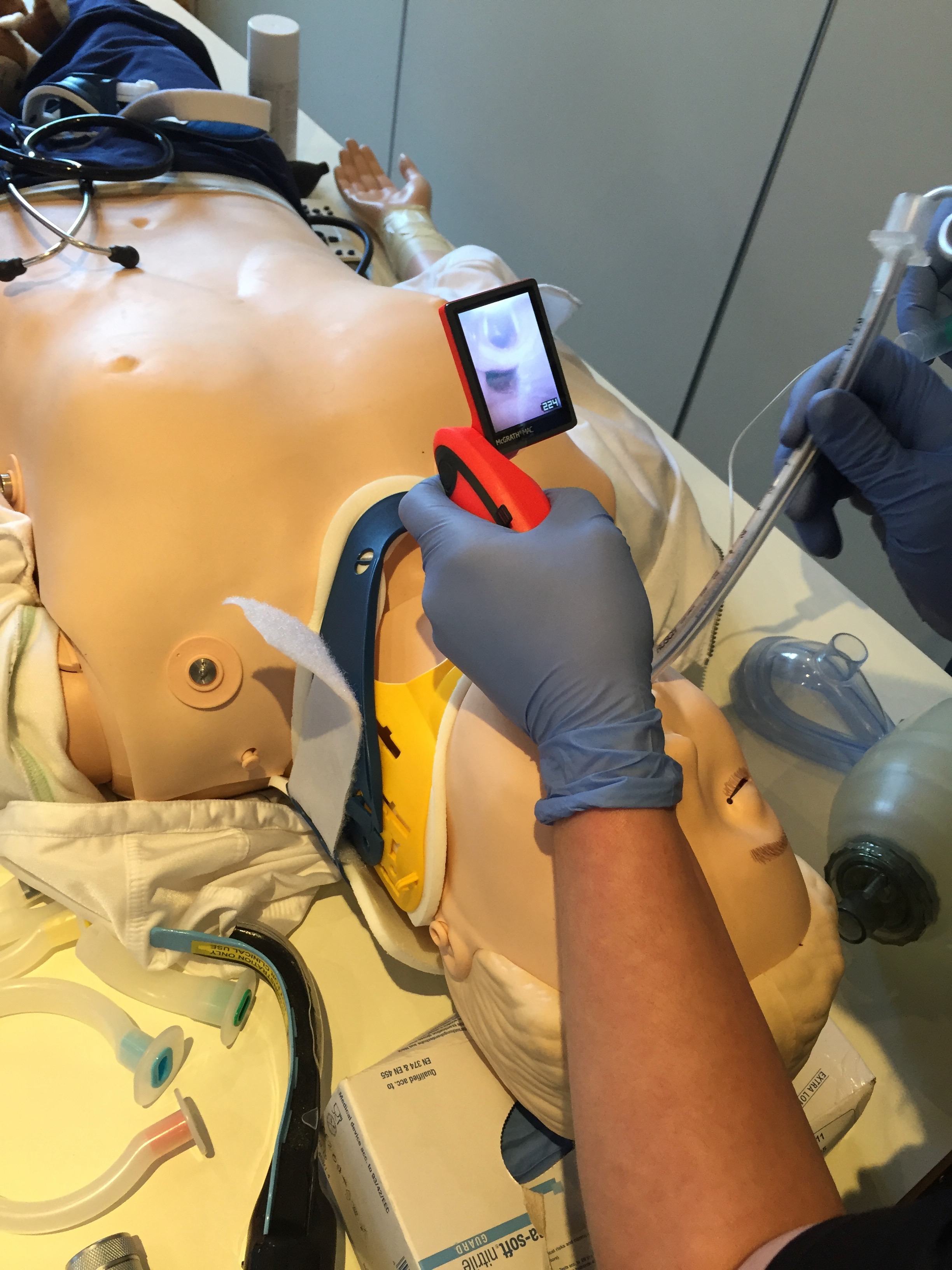 ACLS Provider Kurs I Medical Education Service