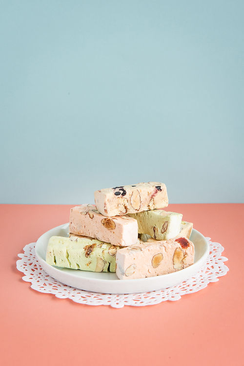bouchées nougat plateau.jpg