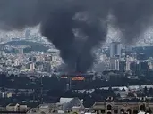 Imagens aéreas do momento do ataque à emissora iraniana.