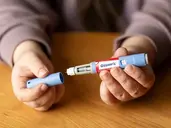 A dosagem de 2,4 mg/semana de Ozempic é recomendada para casos graves de obesidade.