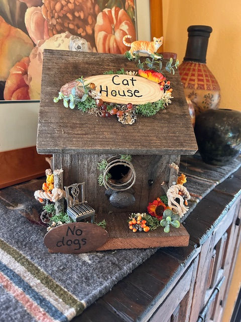 (SOLD!) Cat House (198)