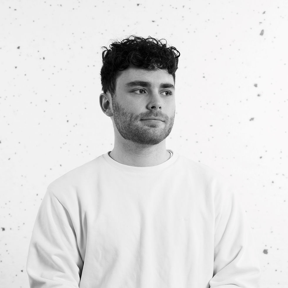 Davies_Guto.1.jpg