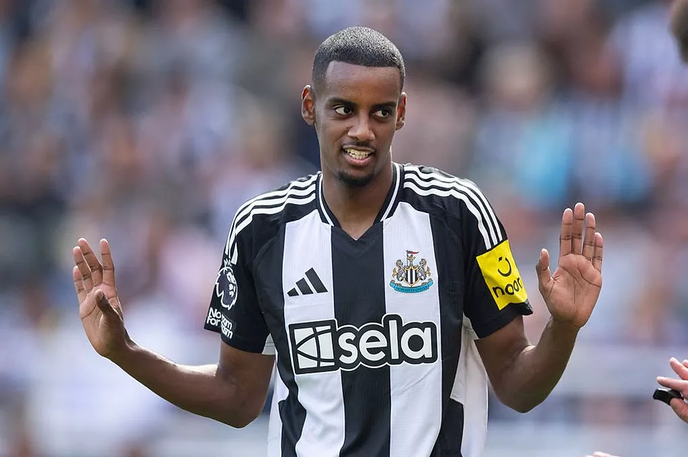 Alexander Isak asks to leave Newcastle as Liverpool consider stunning transfer