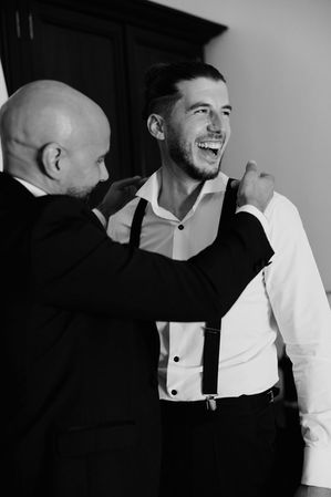 traje de novio elegante inspiracion boda antequera