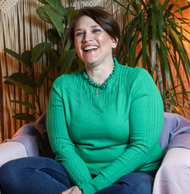 Portrait of Sarah Hayes, founder of Embodied Wealth.