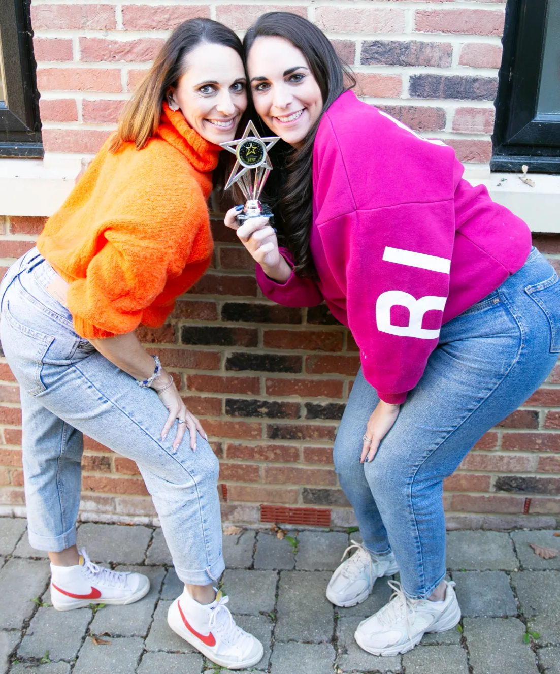 Best Businesswomen Award winner badge for Level Up Ladies.