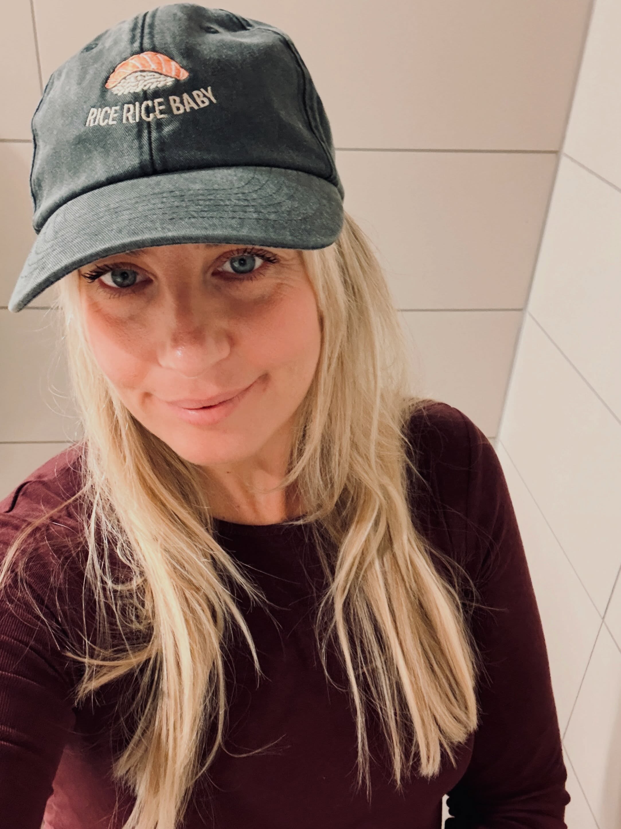 Sushi on my mind. Literally ☺️
Custom made at @hatstore.sthlm @hatstoreworld
🍣 @hatstoreworld
