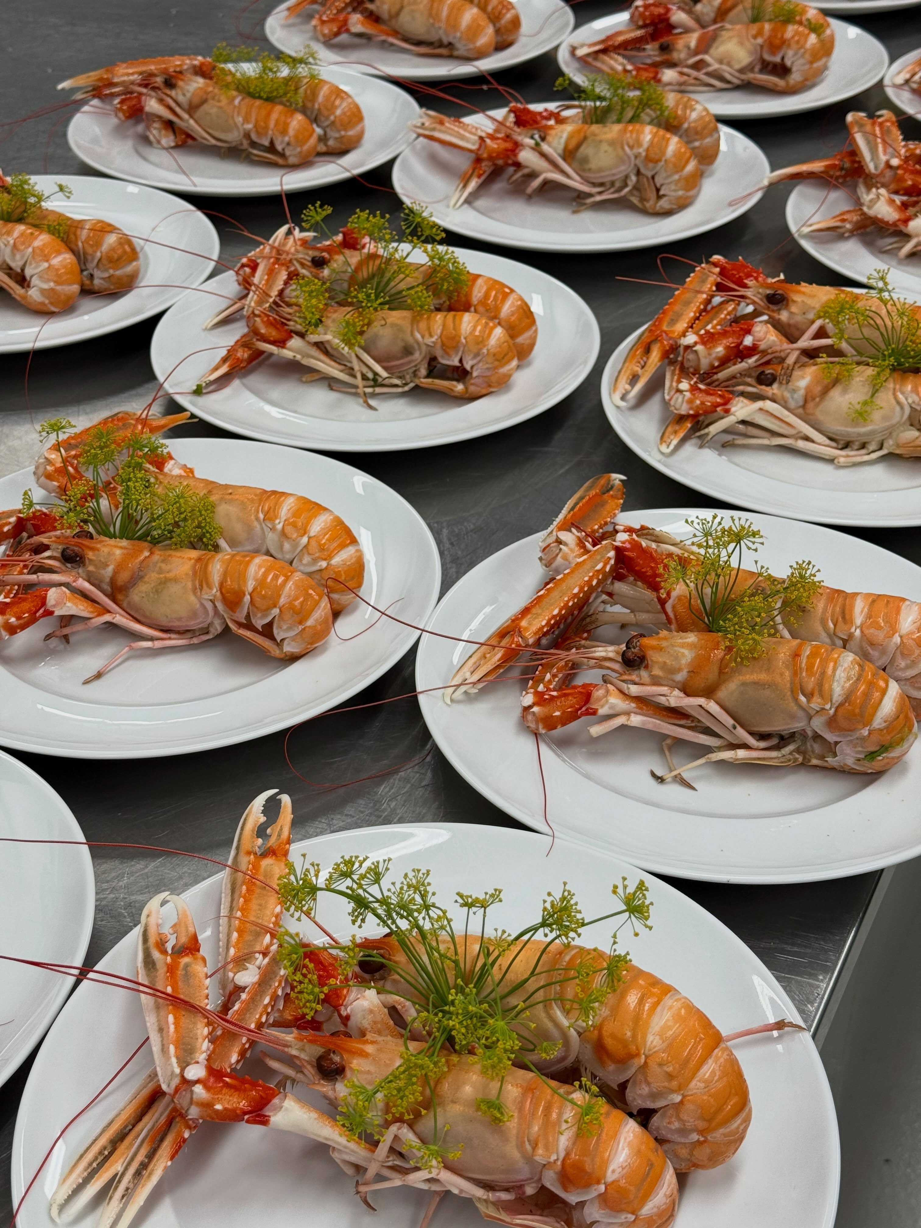 Minnesvärd kräftskiva in heart 🥹🇳🇴🦞
@strawberry @qualityhotelleangkollen