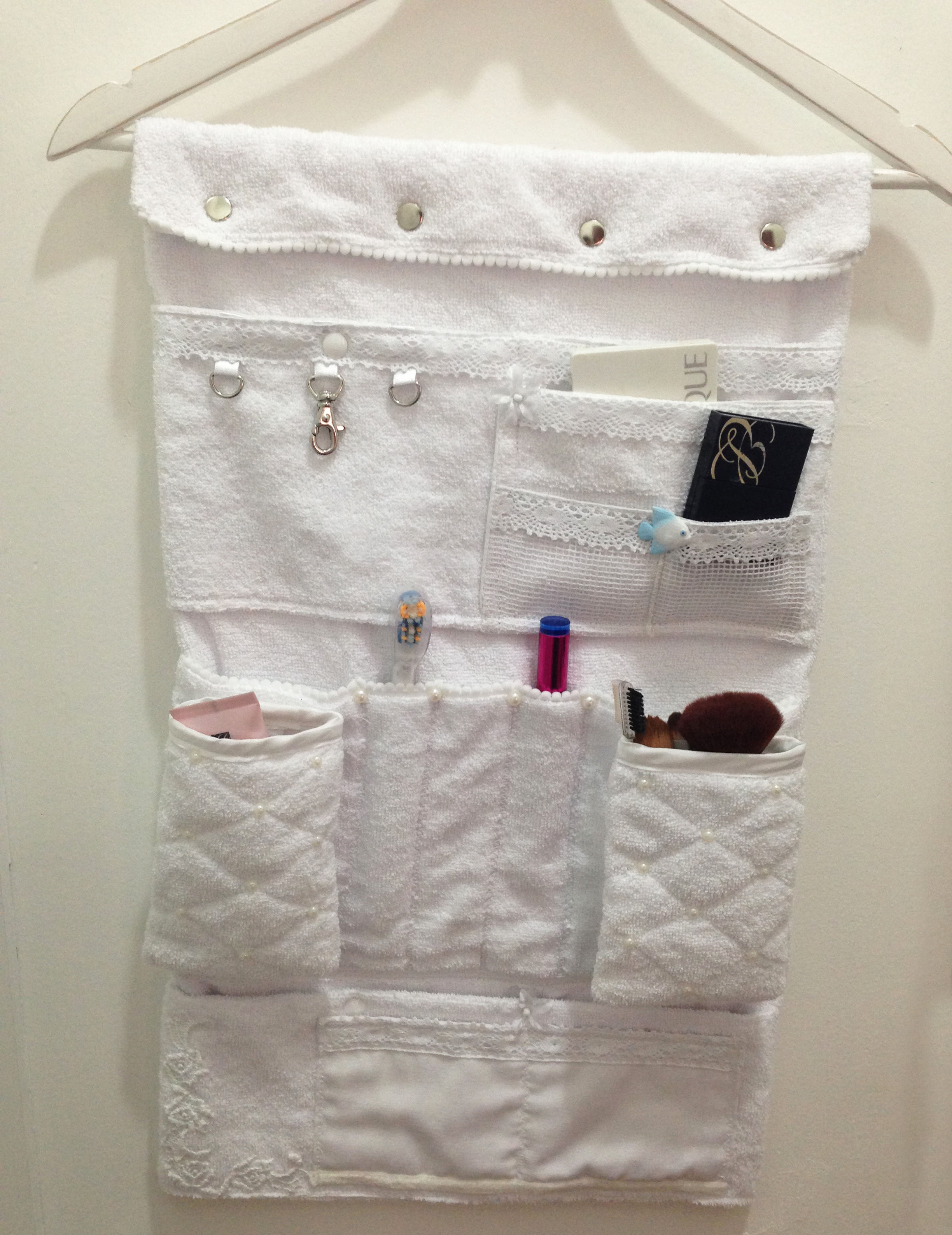 Atoalhado Branquinho