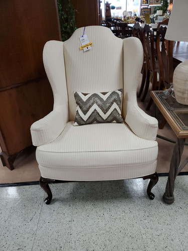 Wingback Chair creamy white DREXEL HERITAGE | Red Door Consignment Wingback Chair creamy white DREXEL HERITAGE | Red Door Consignment