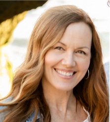 Kimberly headshot_edited_edited_edited_e