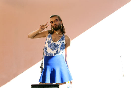 2.JPG