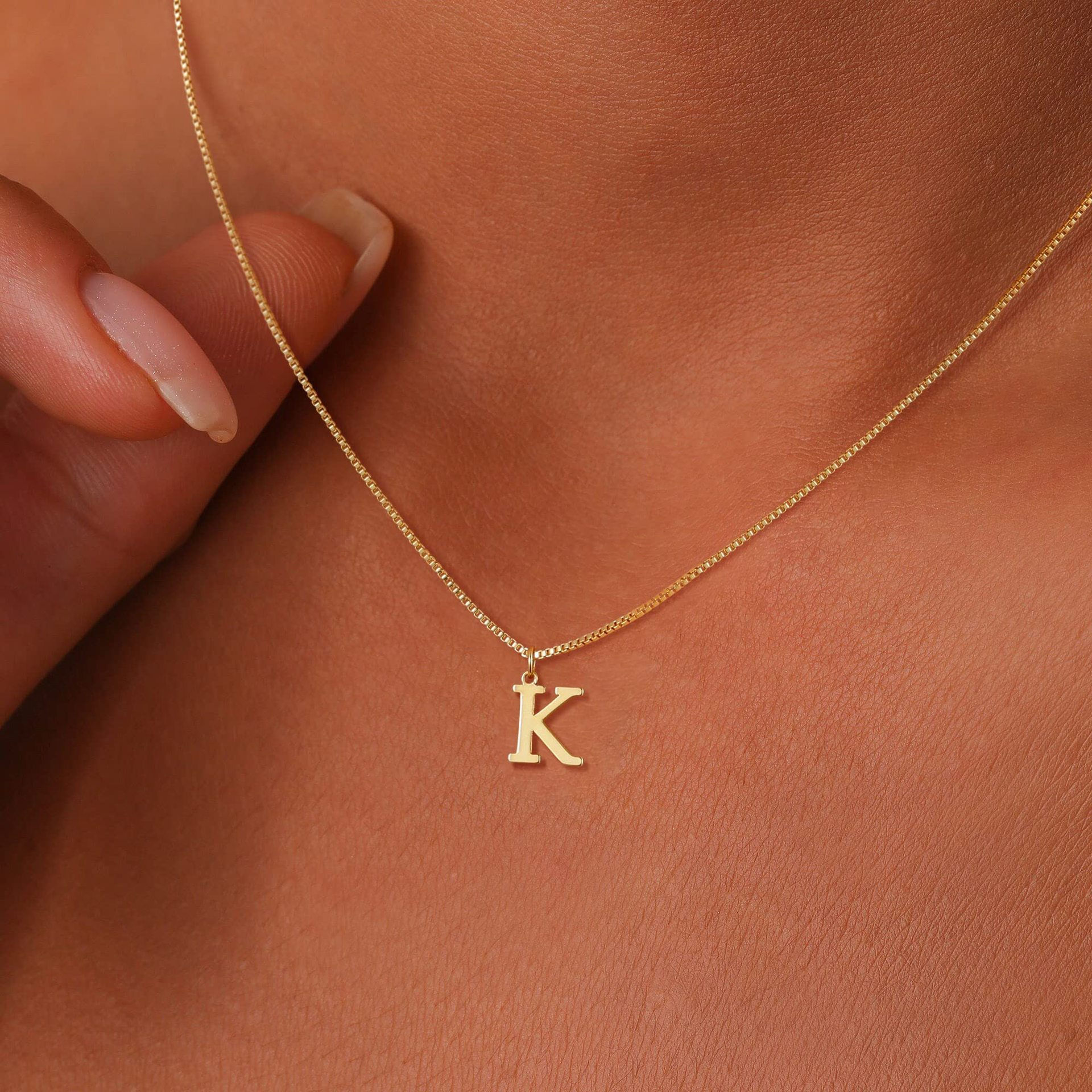 18K Gold Plated Initial Necklace – Delicate A-Z Letter Pendant for Women