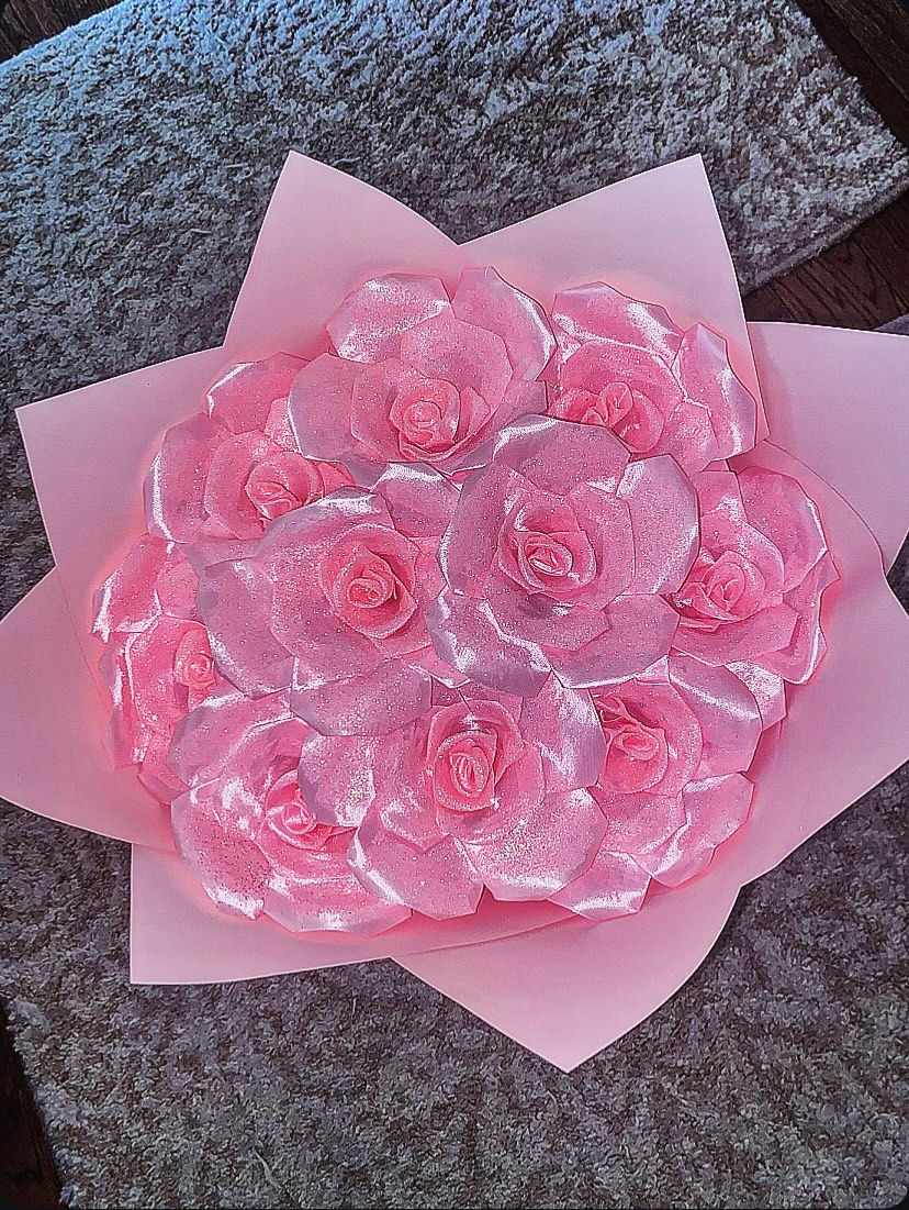 10ct Glitter Eternal Rose Bouquet