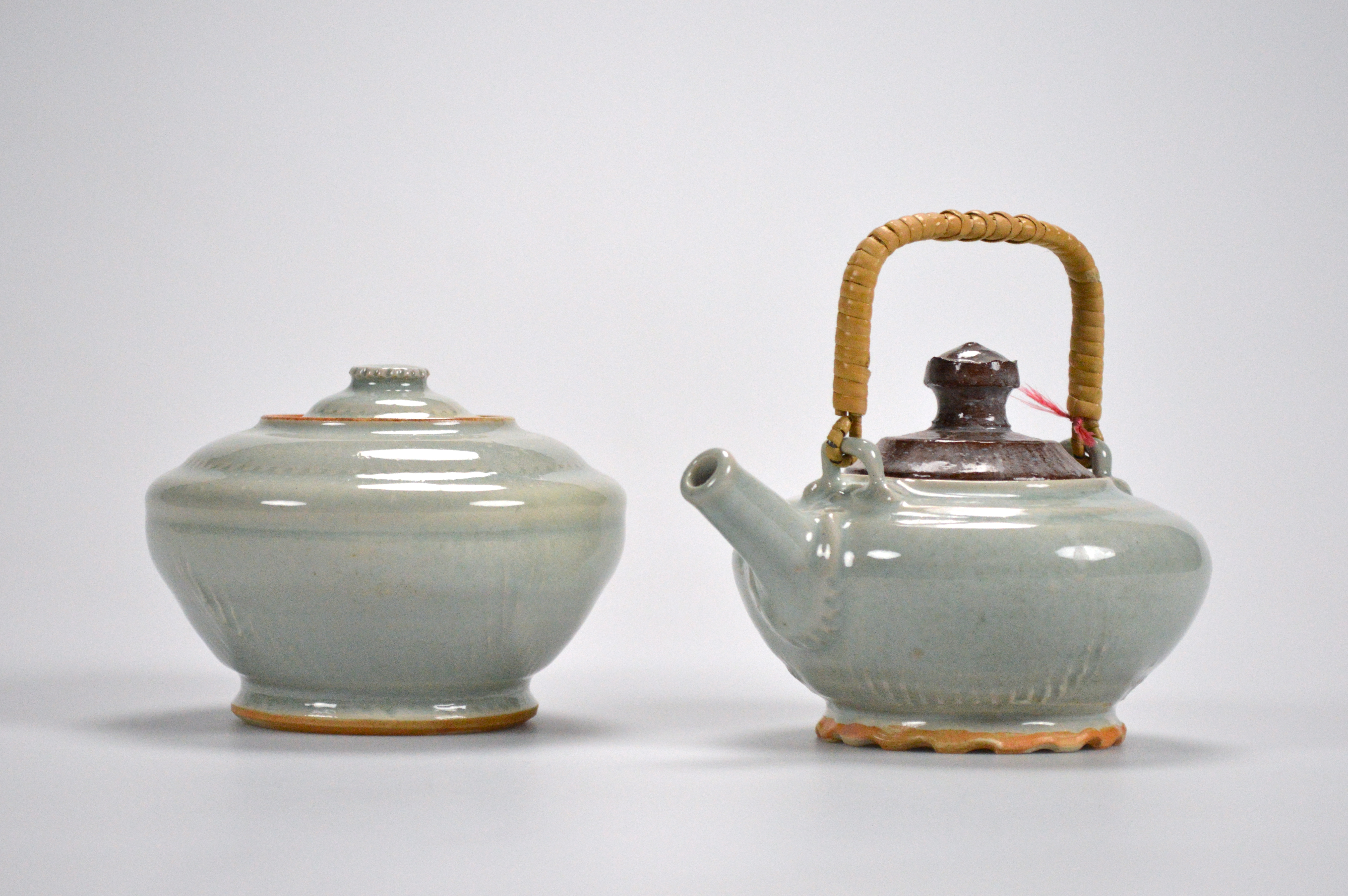 Broken and Fixed, Teapot and Jar