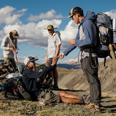 What Experienced Backpackers Carry That Beginners Usually Don’t