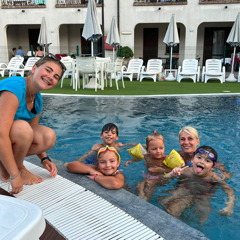 Animazione villaggi turistici a Rimini, Riccione, Cattolica, Cesenatico, Cervia, Ravenna, Comacchio, San Marino, Milano Marittima.