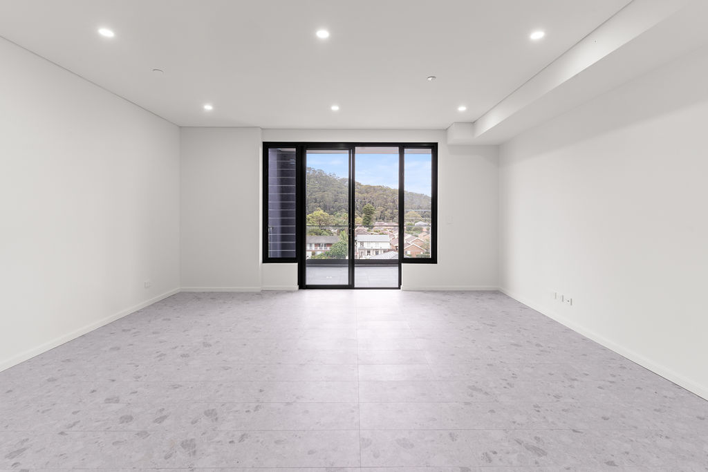 402/327, Ettalong Beach - Thumbnail 6