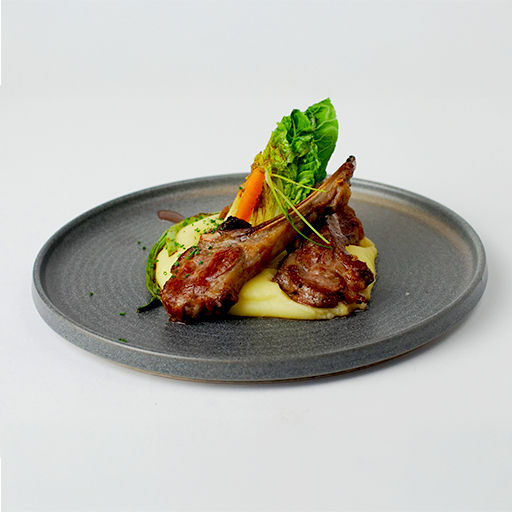 Gegrillte Lammkoteletts.jpg