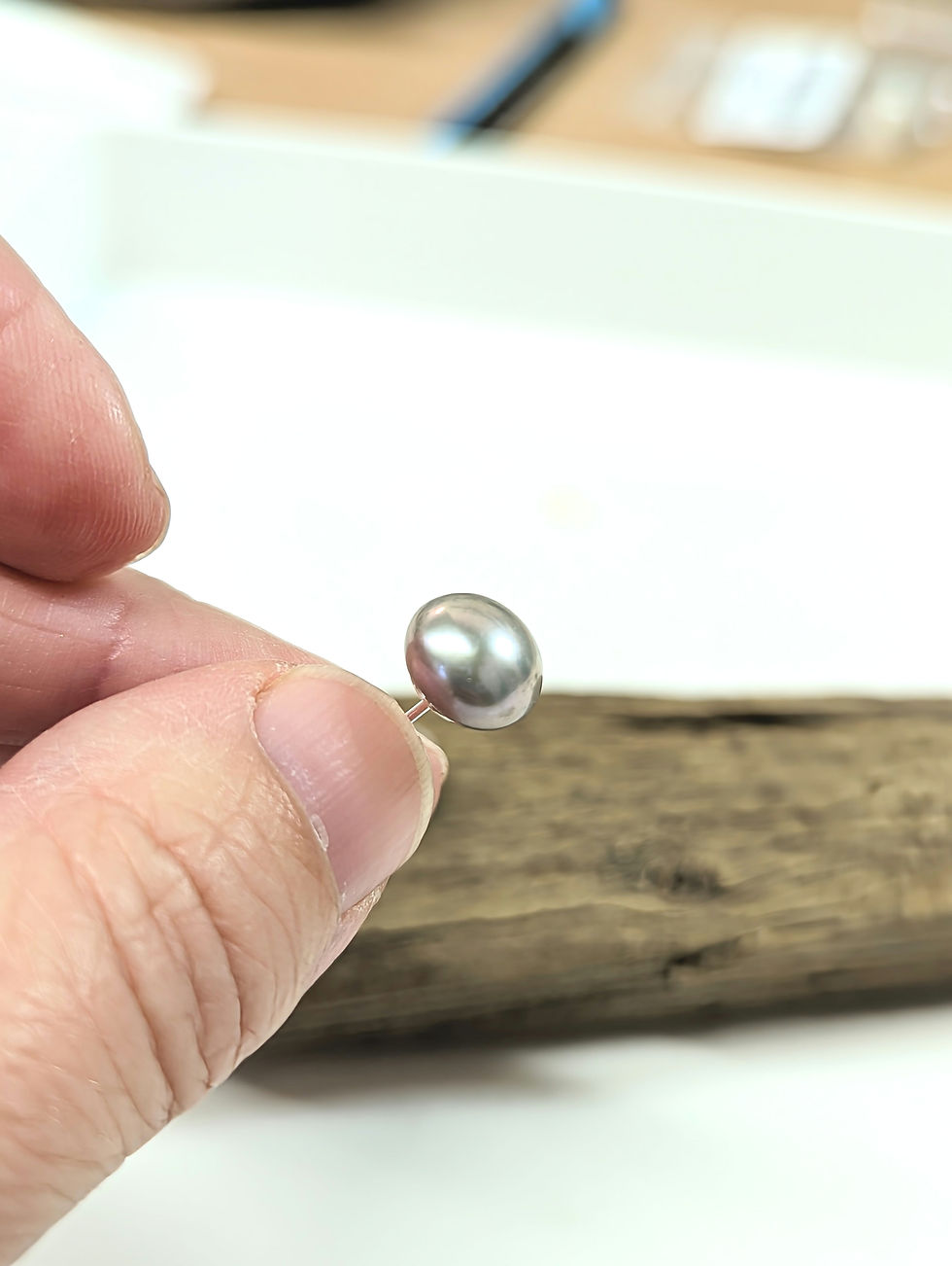 Thumbnail: Large Grey Freshwater Pearl Stud Earrings