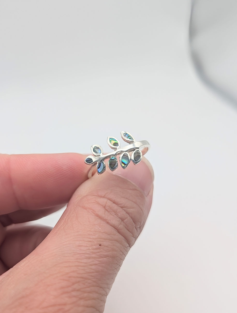 Thumbnail: Sterling Silver Leaf Ring with Abalone Shell