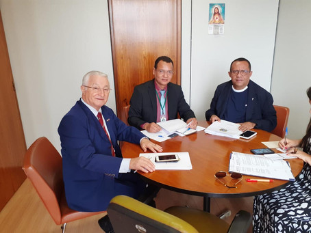 Presidente do Instituto São José encontra-se com deputados federais e senadores em busca de emendas