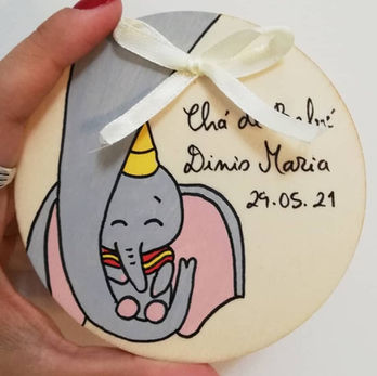Mini-placa em madeira personalizada (10cm de diâmetro)